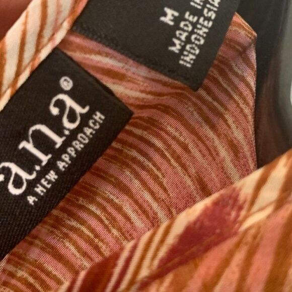 a.n.a. V Neck Short Sleeve Multi Color Blouse - Picture 9 of 9